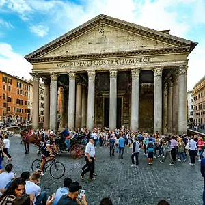House 58 - Campo De Fiori Rome